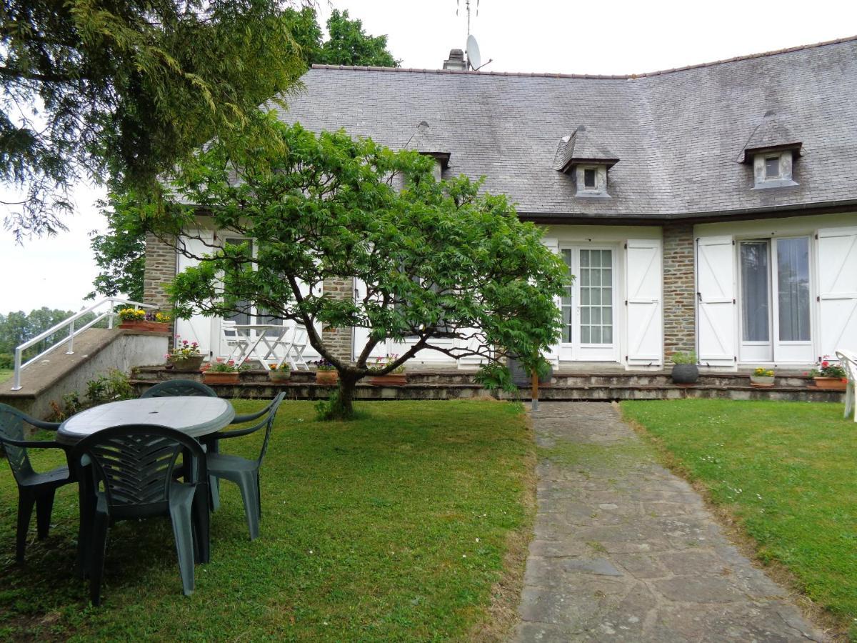 Chambre D'Hote Pontorson Exterior photo